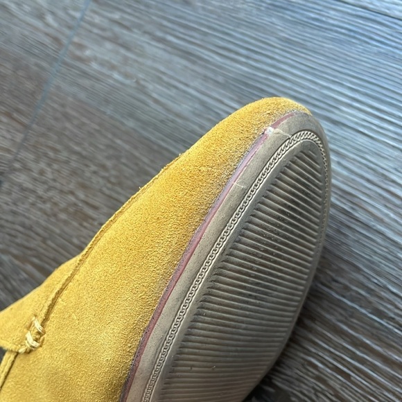 🍋 Real suede slip on loafers beautiful mustard yellow size 6.5 - Picture 10 of 13